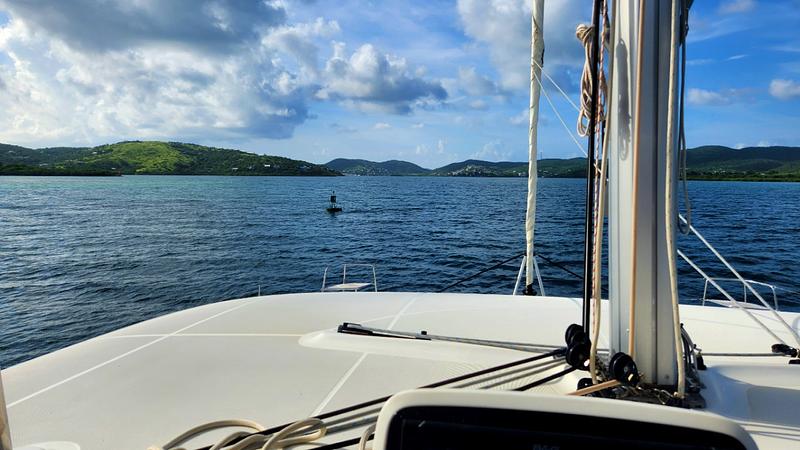 Pasando por el canal hacia Dewey, Culebra para hacer el check-in