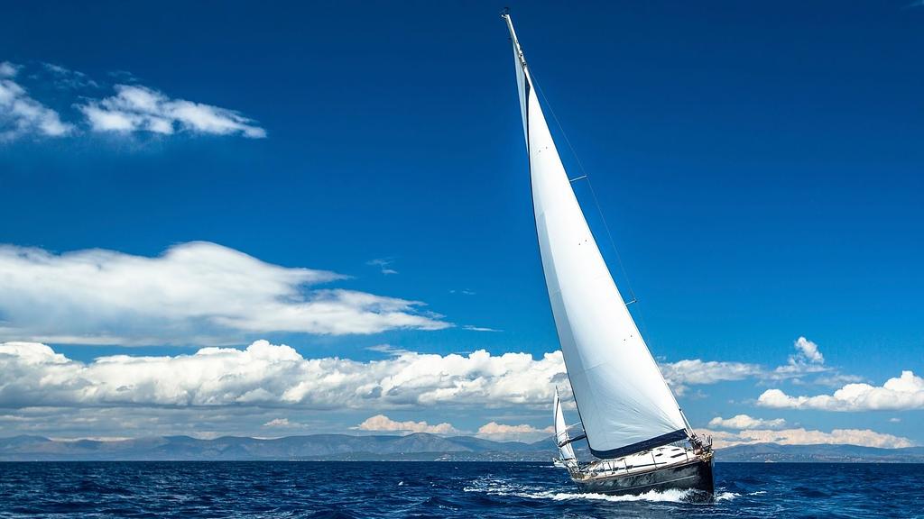 sailing catamaran vs monohull