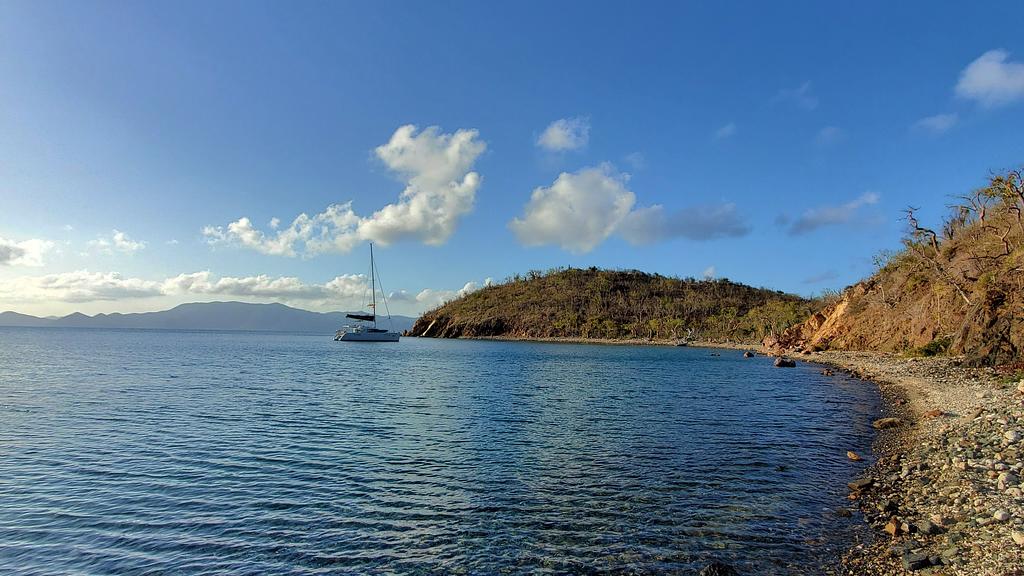 Benures Bay's rocky beach