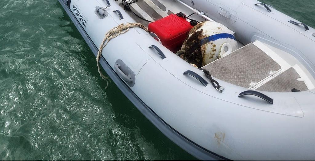 Close-up of where the mooring ball line parted on us.