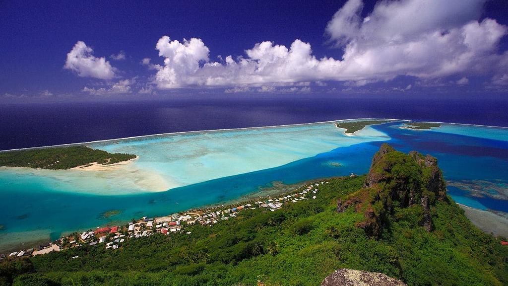 Top of Maupiti