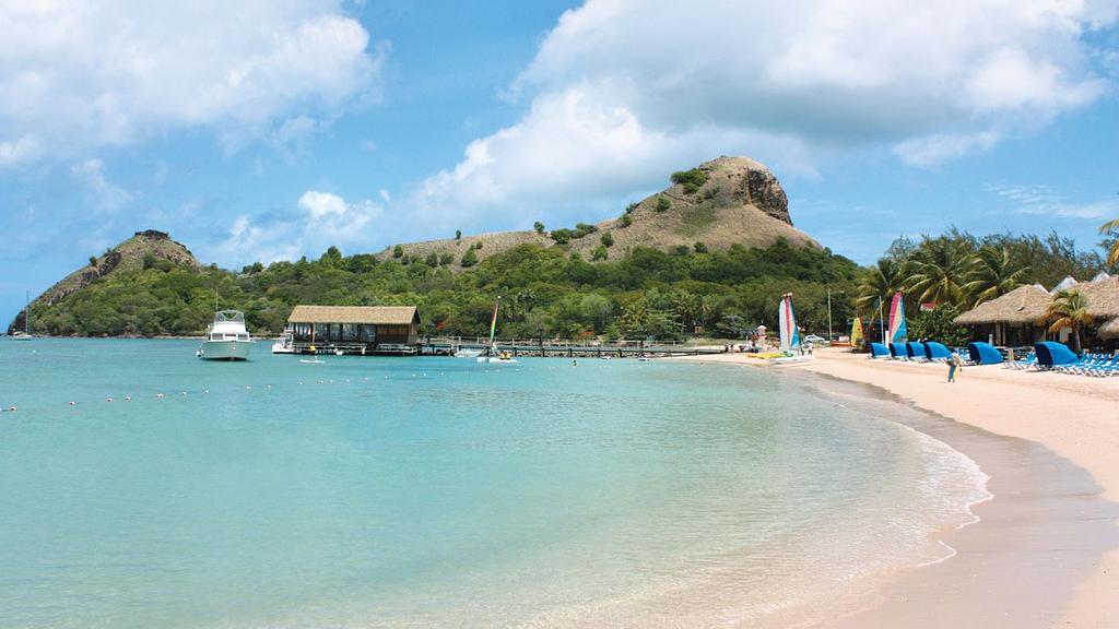 Pigeon Island Beach