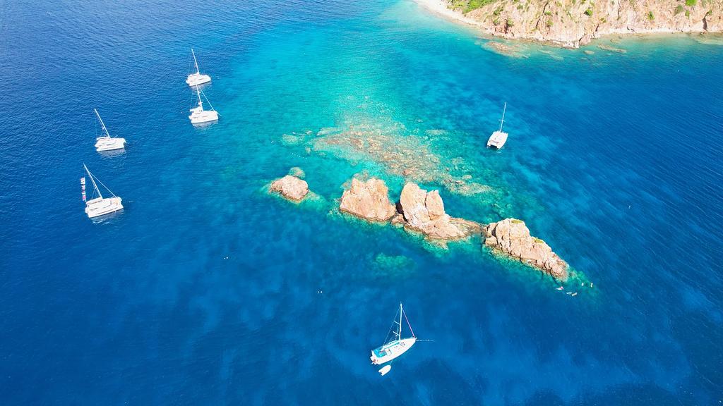 El popular pero imperdible sitio de snorkel de The Indians