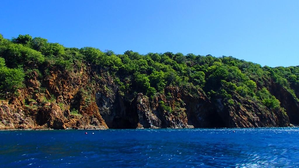 Las Cuevas en Norman Island