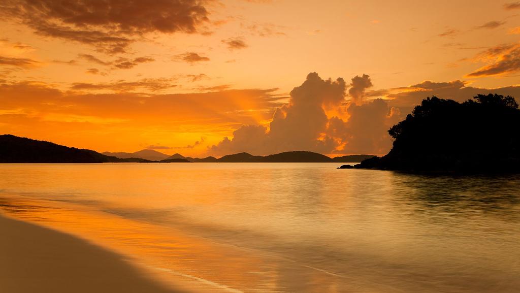Sunset at Trunk Bay Beach