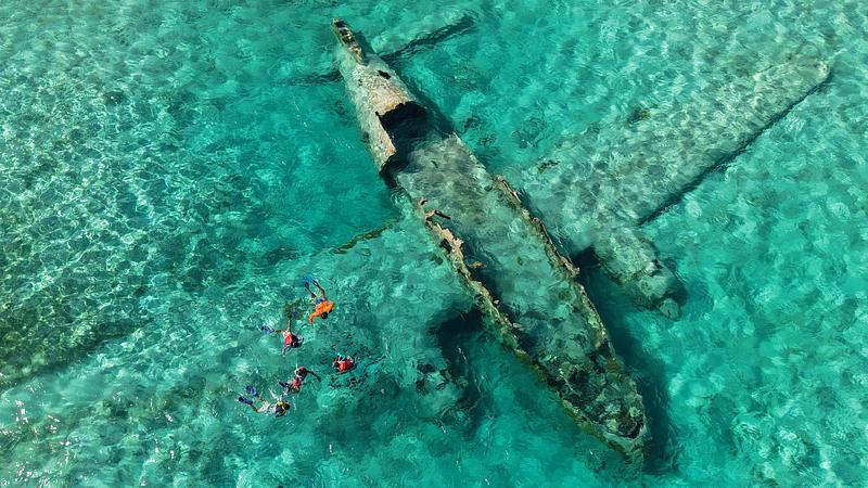 Haciendo snorkel en el avión de Escobar