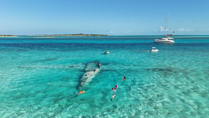El avión hundido frente a Norman's Cay
