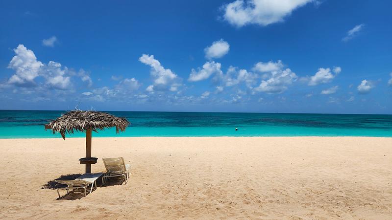 The beaches of Barbuda are reminiscent of Anegada, BVI
