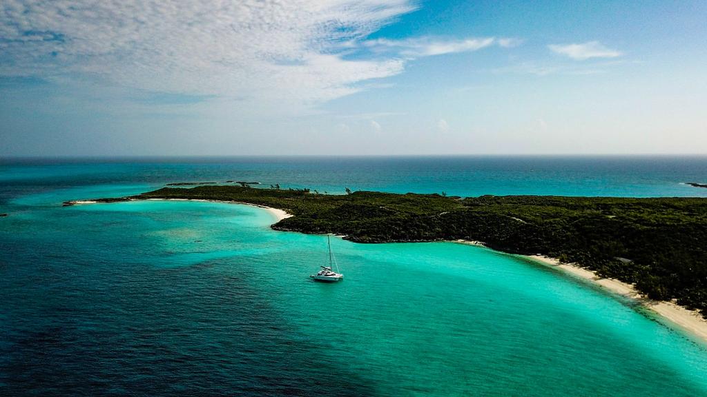 Halls Pond Cay in the Exuma Cays Land & Sea Park