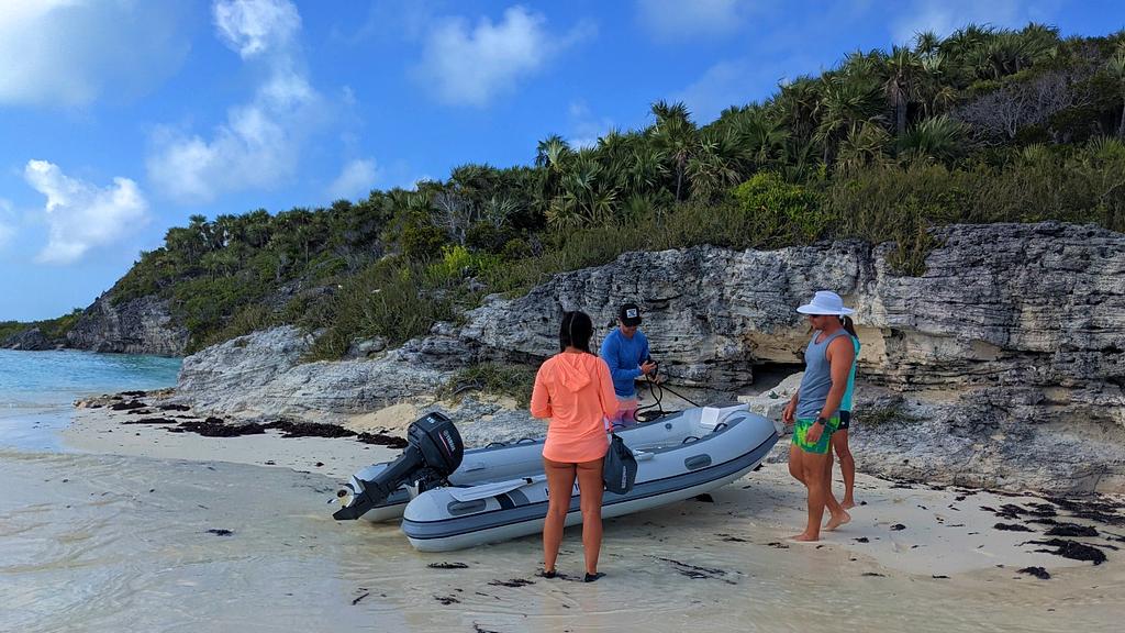 Dingy Exuma
