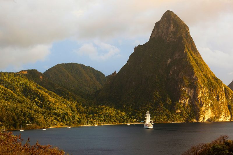 St. Lucia to Grenada: A 10-Day One-Way Sailing Itinerary