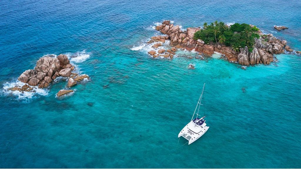 Algo del paisaje dramático que podés esperar en las Seychelles